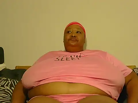 Snapshot of nancy111 chatting on 02/10/26, 02:21 nancy111 online show from 02/10/26, 02:21