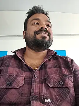 Snapshot of mikki1355 chatting on 03/01/26, 07:54 mikki1355 online show from 03/01/26, 07:54