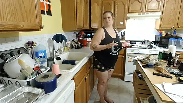 Snapshot of onlyhotbbw75 chatting on 06/27/26, 04:17 onlyhotbbw75 online show from 06/27/26, 04:17