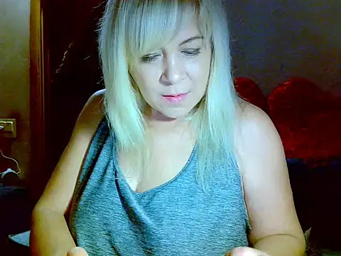 AgoniA7 online show from 11/27/25, 04:42