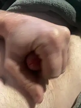 Snapshot of Ich00081 chatting on 10/06/25, 01:52 Ich00081 online show from 10/06/25, 01:52