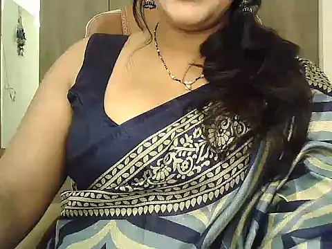 Snapshot of Spandana_Sweety chatting on 03/01/26, 06:04 Spandana Sweety online show from 03/01/26, 06:04