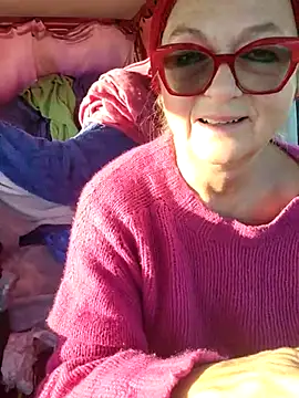 Snapshot of MucMilf59 chatting on 03/15/25, 07:31 MucMilf59 online show from 03/15/25, 07:31