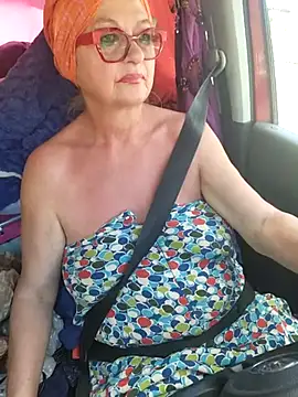 Snapshot of MucMilf59 chatting on 03/22/25, 12:57 MucMilf59 online show from 03/22/25, 12:57