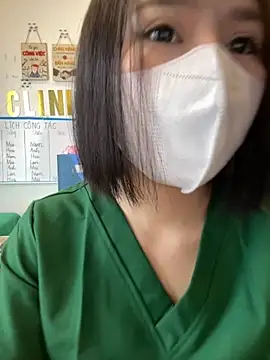 Snapshot of Meilian2021 chatting on 11/15/25, 04:32 Meilian2021 online show from 11/15/25, 04:32