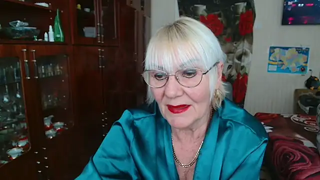 Snapshot of JenaCheim chatting on 02/21/26, 08:04 JenaCheim online show from 02/21/26, 08:04