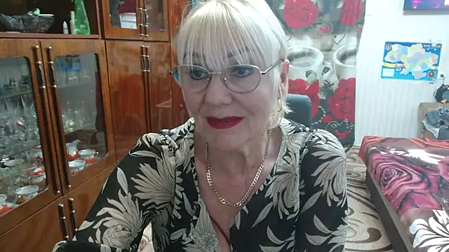 Snapshot of JenaCheim chatting on 03/04/26, 08:26 JenaCheim online show from 03/04/26, 08:26