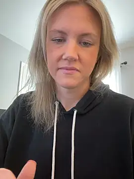 Kay Cakes online show from 02/27/26, 05:02