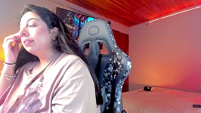 Snapshot of coraline_latin chatting on 01/03/25, 09:47 coraline latin online show from 01/03/25, 09:47