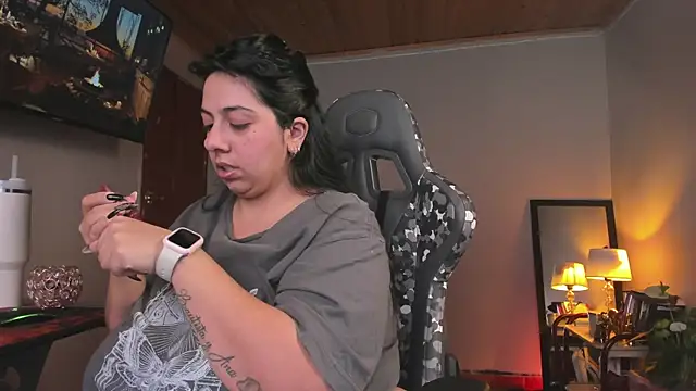 Snapshot of coraline_latin chatting on 03/14/25, 08:49 coraline latin online show from 03/14/25, 08:49