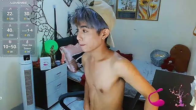 Snapshot of WildestTwink chatting on 09/16/25, 03:57 WildestTwink online show from 09/16/25, 03:57