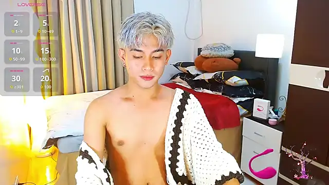 WildestTwink online show from 03/27/26, 05:56