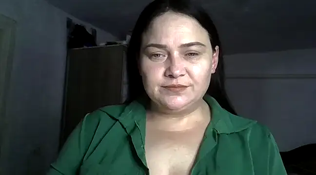 Snapshot of TammyAh chatting on 02/18/25, 06:37 TammyAh online show from 02/18/25, 06:37