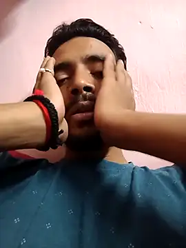 Snapshot of raavan69 chatting on 09/21/25, 05:31 raavan69 online show from 09/21/25, 05:31