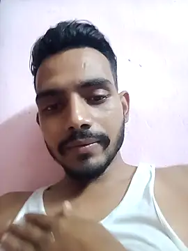 Snapshot of raavan69 chatting on 10/04/25, 04:49 raavan69 online show from 10/04/25, 04:49