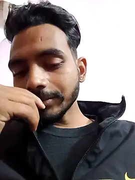 Snapshot of raavan69 chatting on 11/30/25, 03:38 raavan69 online show from 11/30/25, 03:38