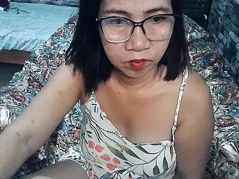 Snapshot of ASIANDOLLY4U chatting on 03/03/25, 10:20 ASIANDOLLY4U online show from 03/03/25, 10:20