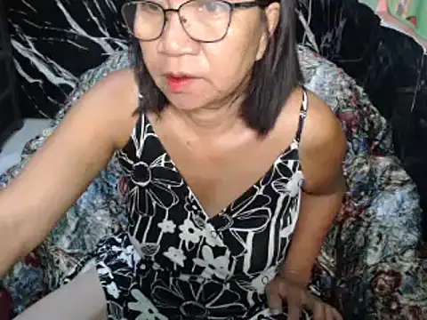 Snapshot of ASIANDOLLY4U chatting on 05/24/26, 10:37 ASIANDOLLY4U online show from 05/24/26, 10:37