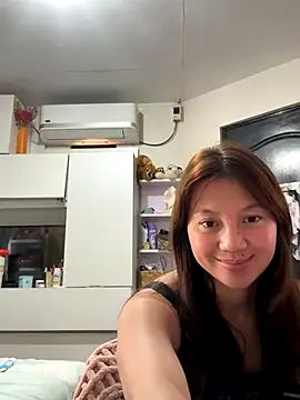 Snapshot of asianmystery203 chatting on 11/23/25, 01:49 asianmystery203 online show from 11/23/25, 01:49