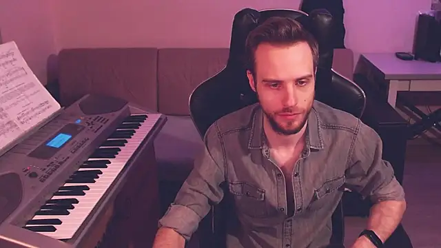 Snapshot of Sweetparker chatting on 12/02/24, 06:41 Sweetparker online show from 12/02/24, 06:41