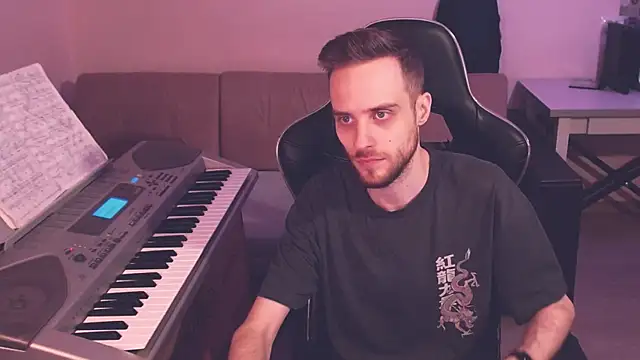 Snapshot of Sweetparker chatting on 12/26/24, 03:53 Sweetparker online show from 12/26/24, 03:53