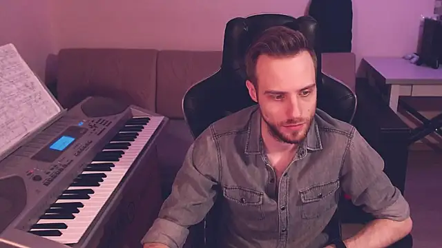 Snapshot of Sweetparker chatting on 01/10/25, 09:53 Sweetparker online show from 01/10/25, 09:53