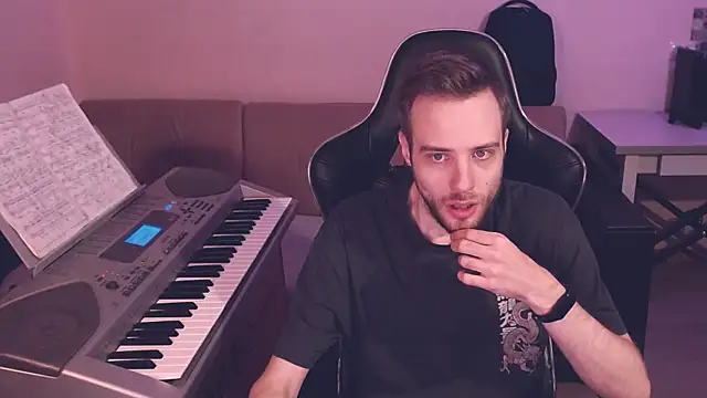 Snapshot of Sweetparker chatting on 01/19/25, 12:38 Sweetparker online show from 01/19/25, 12:38