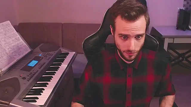 Snapshot of Sweetparker chatting on 02/25/25, 07:31 Sweetparker online show from 02/25/25, 07:31