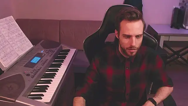 Snapshot of Sweetparker chatting on 03/01/25, 10:31 Sweetparker online show from 03/01/25, 10:31