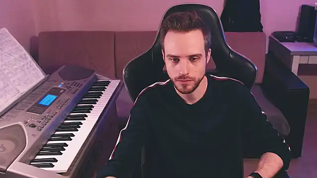 Snapshot of Sweetparker chatting on 09/11/25, 12:38 Sweetparker online show from 09/11/25, 12:38