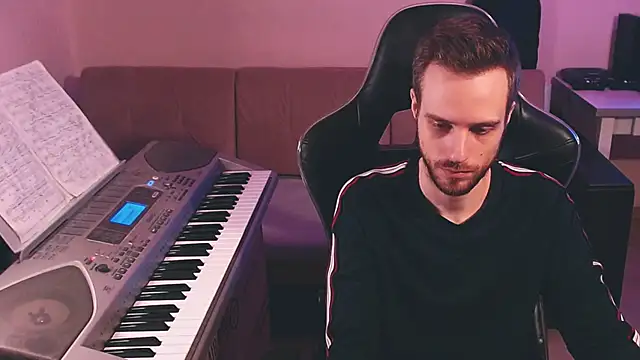 Snapshot of Sweetparker chatting on 09/12/25, 03:45 Sweetparker online show from 09/12/25, 03:45