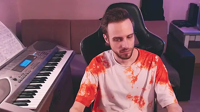 Snapshot of Sweetparker chatting on 09/21/25, 04:30 Sweetparker online show from 09/21/25, 04:30