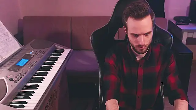 Snapshot of Sweetparker chatting on 09/28/25, 06:35 Sweetparker online show from 09/28/25, 06:35