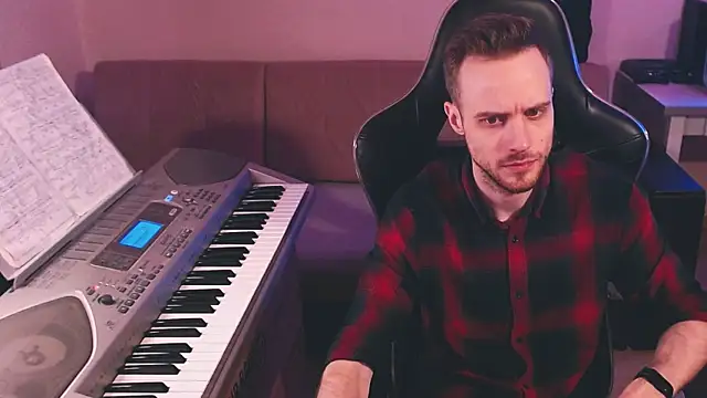 Snapshot of Sweetparker chatting on 10/19/25, 03:56 Sweetparker online show from 10/19/25, 03:56