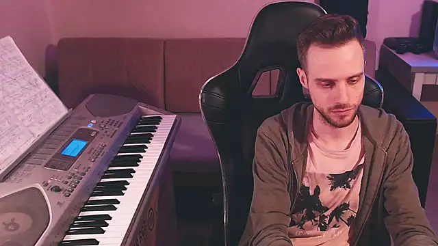 Snapshot of Sweetparker chatting on 10/20/25, 06:03 Sweetparker online show from 10/20/25, 06:03