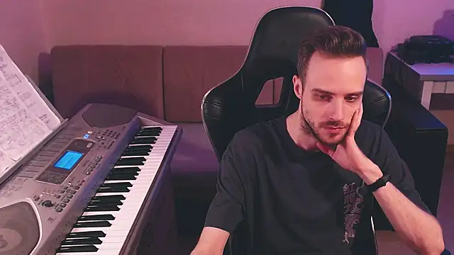 Snapshot of Sweetparker chatting on 10/29/25, 05:14 Sweetparker online show from 10/29/25, 05:14