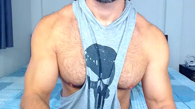 Snapshot of RONNIE_X chatting on 10/20/25, 02:23 RONNIE X online show from 10/20/25, 02:23