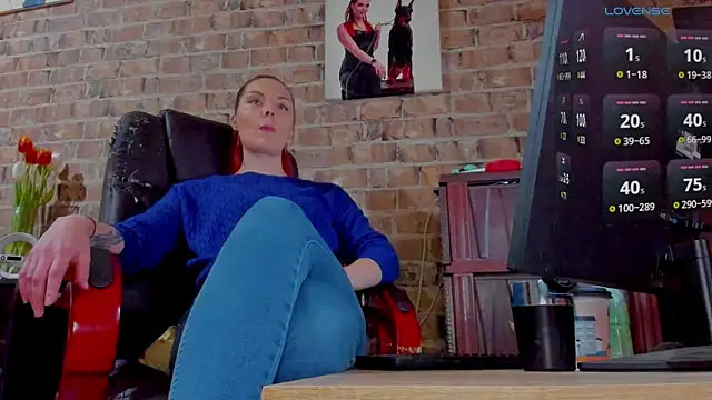 MrsVenus online show from 03/12/25, 07:35