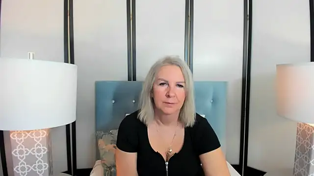 Snapshot of EricaTop chatting on 01/26/25, 06:17 EricaTop online show from 01/26/25, 06:17