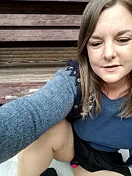 SwedishJennifer online show from 04/17/26, 12:30