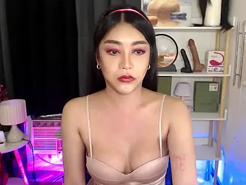 AsianMariaTs online show from 01/30/25, 05:49