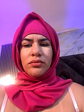 Zafira Alabi online show from 10/02/25, 02:46