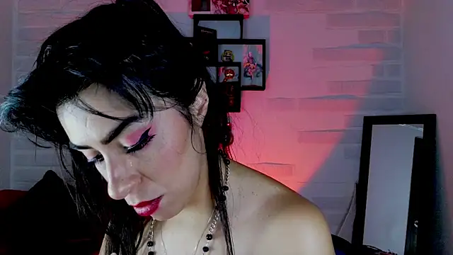 sky girl1 online show from 12/23/24, 11:36