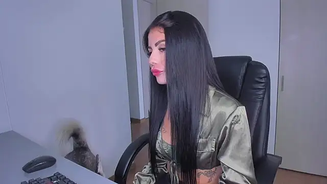 Lisegg  online show from 02/28/25, 05:48