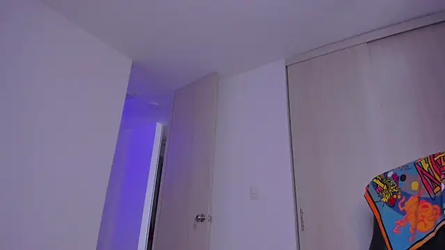 Lisegg  online show from 09/27/25, 02:22