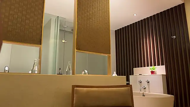 Snapshot of ArabicBarbie chatting on 12/03/24, 10:07 ArabicBarbie online show from 12/03/24, 10:07