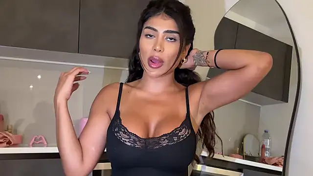 Snapshot of ArabicBarbie chatting on 09/26/25, 09:19 ArabicBarbie online show from 09/26/25, 09:19