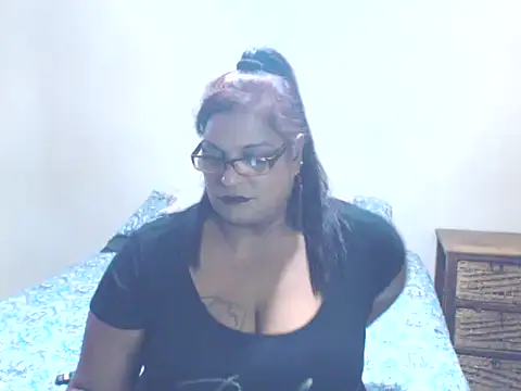 sexylax17 online show from 06/03/26, 04:45