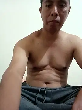 Snapshot of desnudo_Sexoxo chatting on 01/11/25, 03:44 desnudo Sexoxo online show from 01/11/25, 03:44