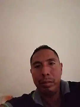 Snapshot of desnudo_Sexoxo chatting on 02/15/25, 11:58 desnudo Sexoxo online show from 02/15/25, 11:58